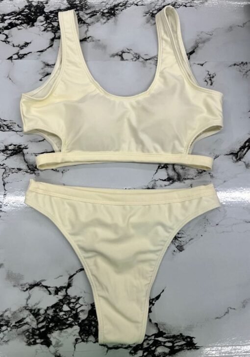 Bikini espalda descubierta