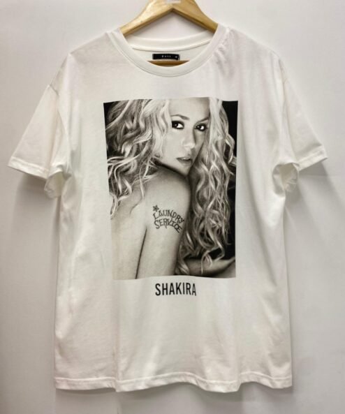 Remera Shakira