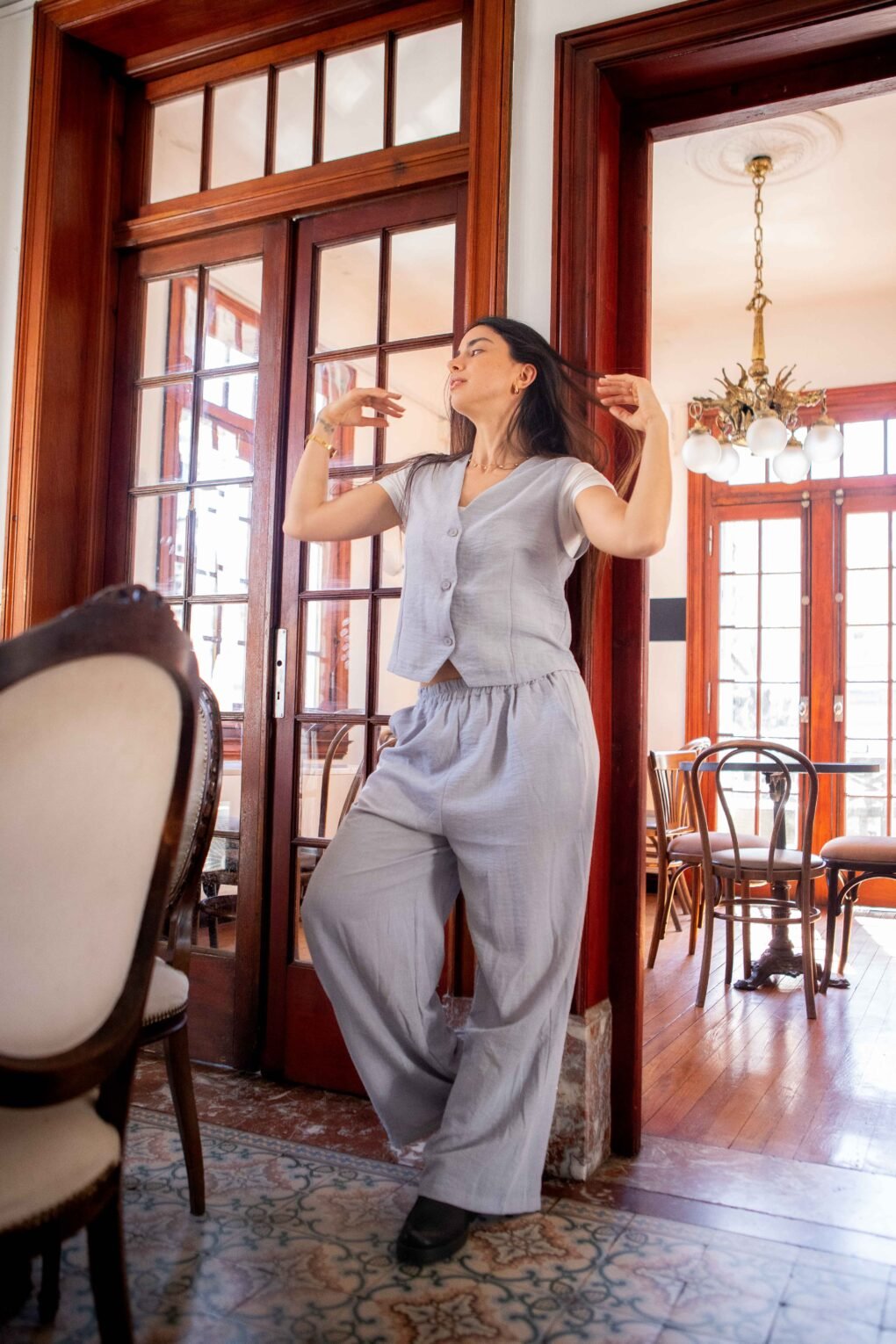 Conjunto de Chaleco y Pantalón - Imagen 2